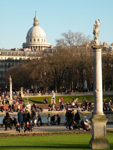  colonne avec statuette et Dôme du Panthéon